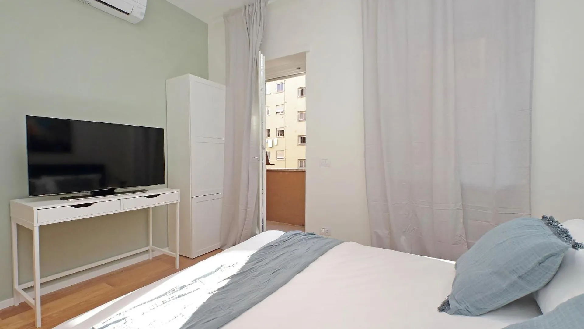 Modern Family Apartment Roma